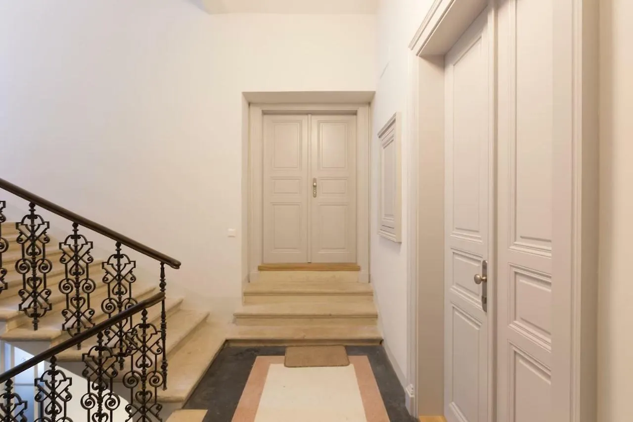 Chateau Savoy, Serikova 8 Apartment Prague 0*,  Czech Republic