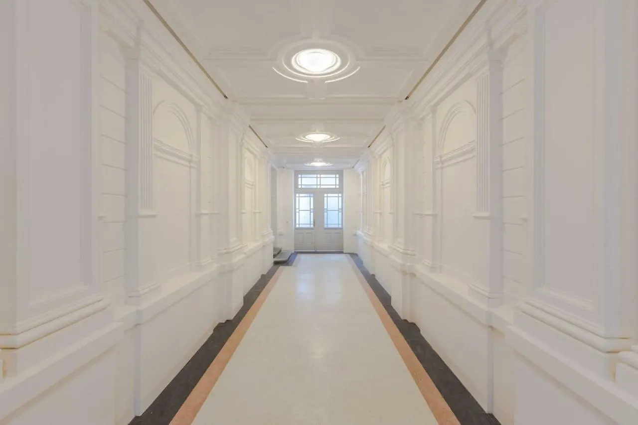 Apartmán Chateau Savoy, Serikova 8 Praha 0*,